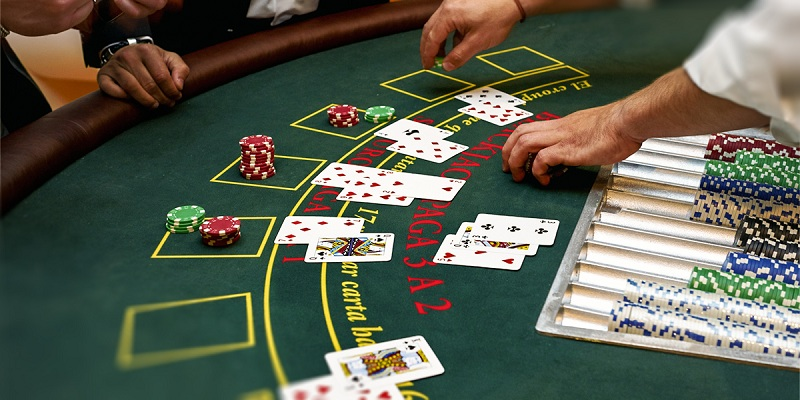 Luật chơi Poker cơ bản ở Vegas79